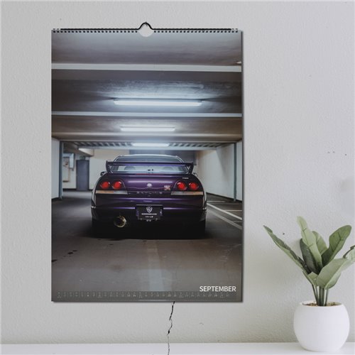 ChromeCars® Wandkalender - Nissan Skyline R33 GT-R V-spec MNPI - 2025 (DIN A2)